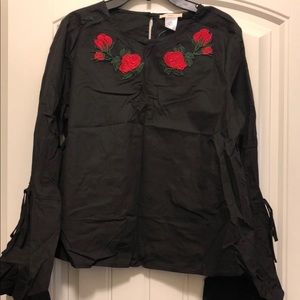 Red Roses Black Bell Sleeve Blouse